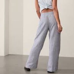 NWT- Retreat Linen Mid Rise Wide Leg Pant, size Medium